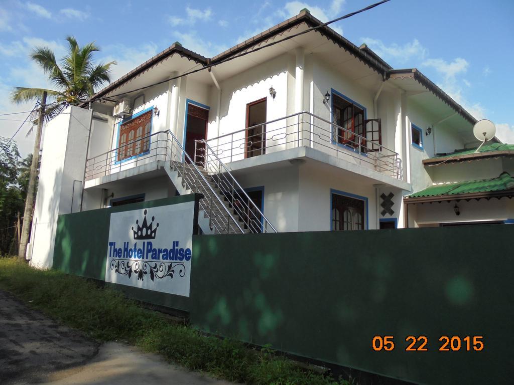 The Hotel Paradise Katunayaka Exterior foto
